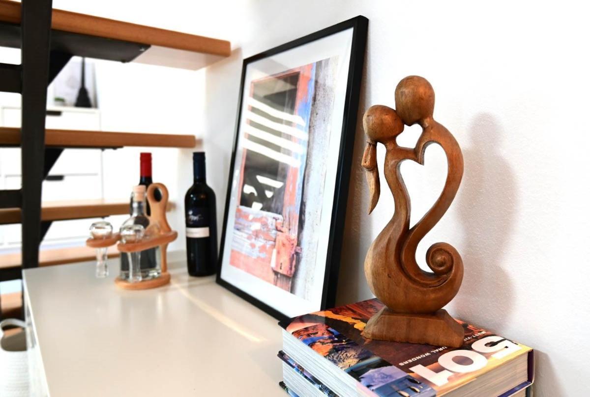 Apartment D & Studio L Dobrinj Εξωτερικό φωτογραφία